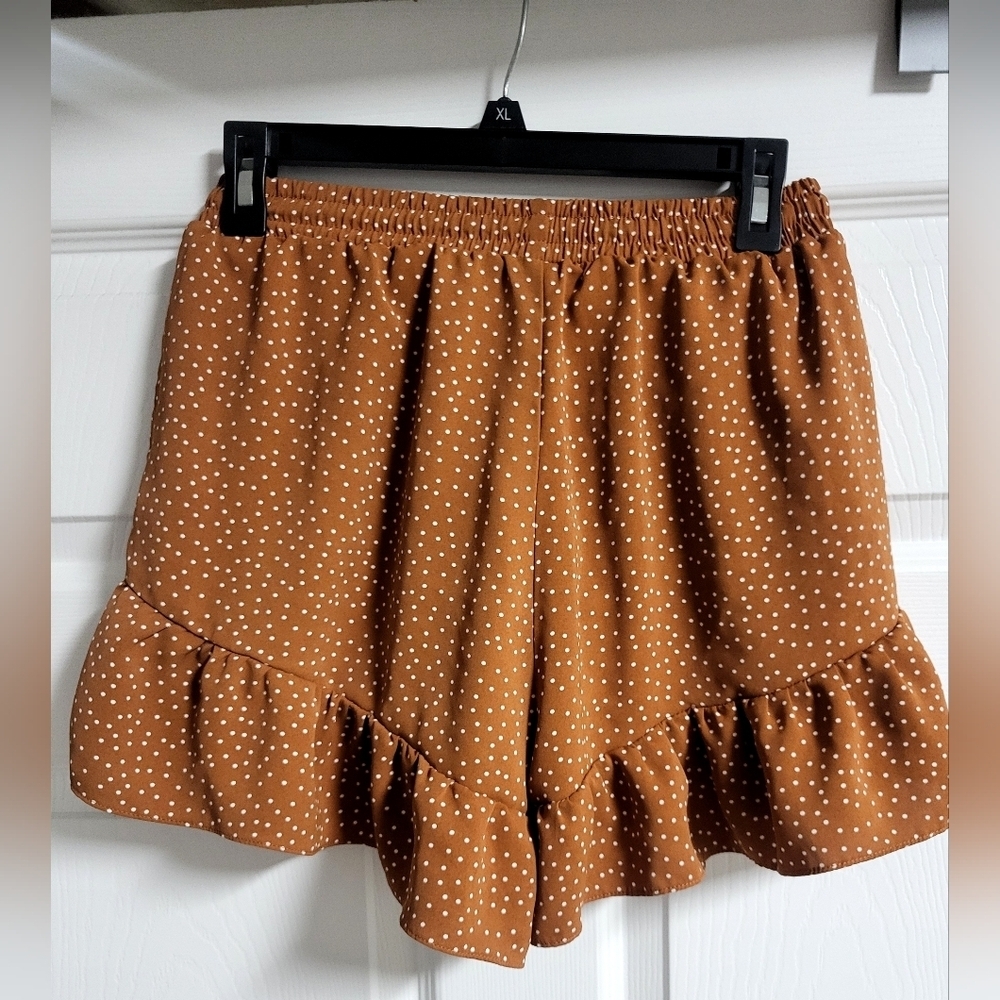 Hudson Gray - NWOT- Womens Polka Dot Ruffle Hem Skort - Size  S - Picture 5 of 5
